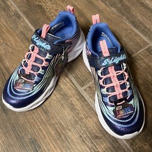 Girls’ Skechers Sneakers
